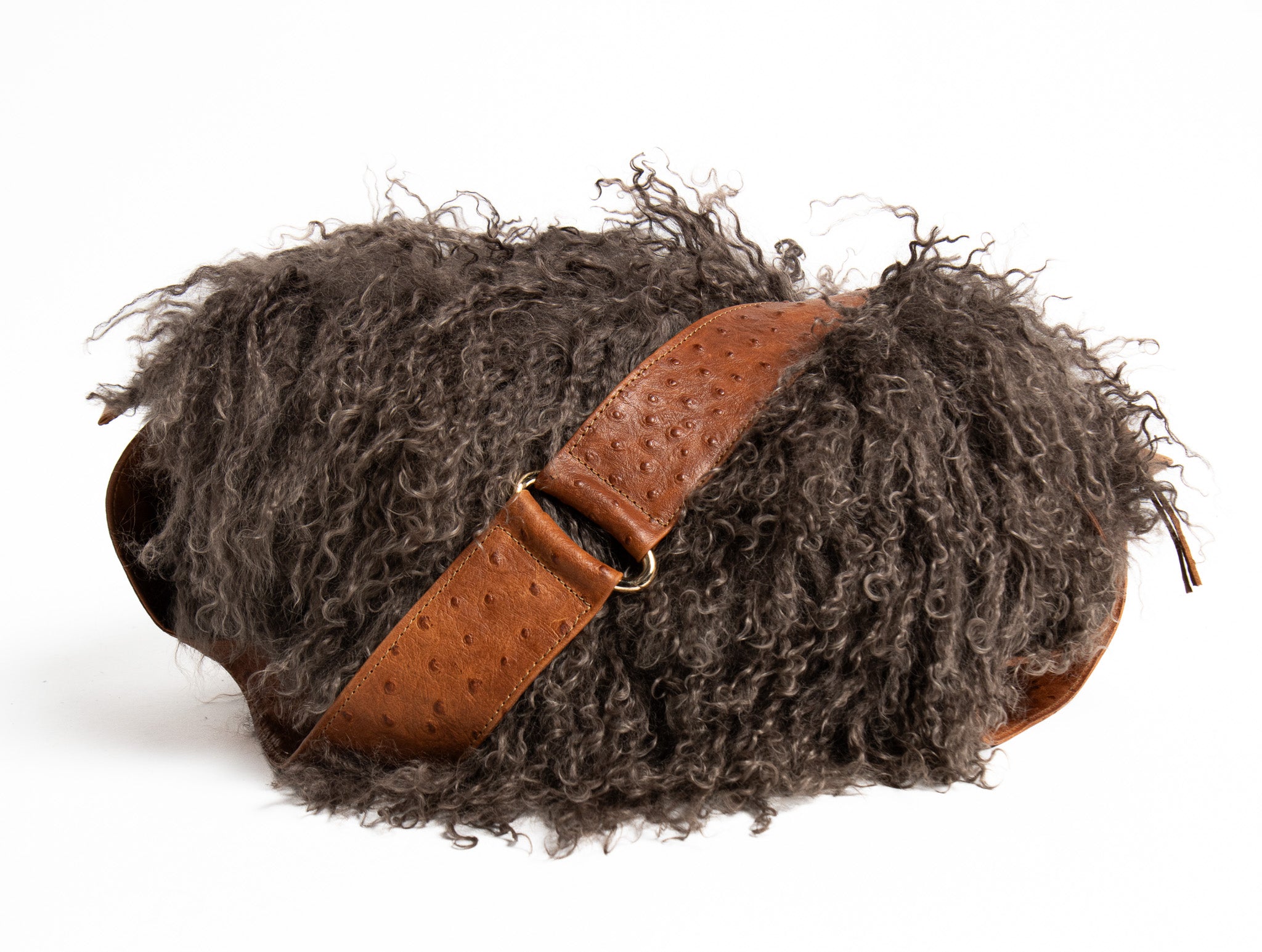 Quinn – Alpaca Body with Ostrich Strap