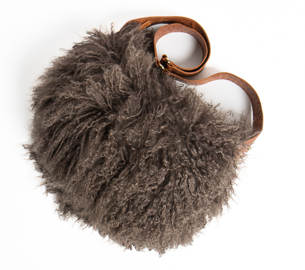 Quinn – Alpaca Body with Ostrich Strap