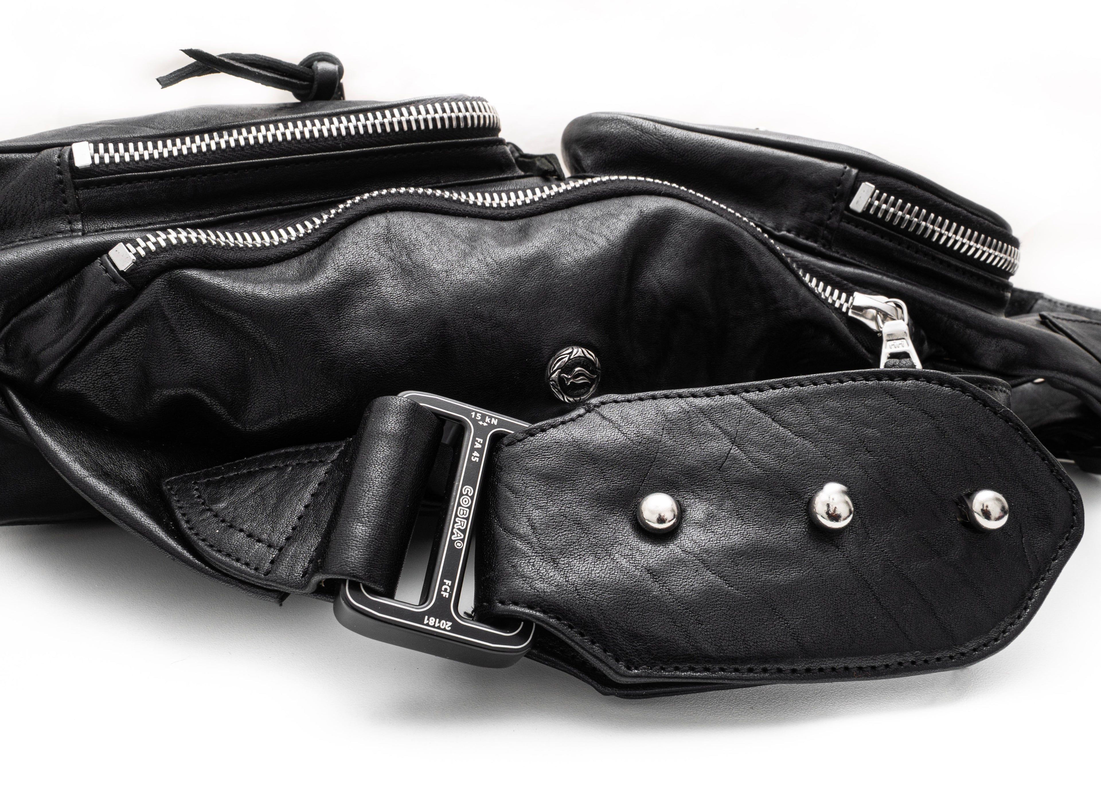 The Marlo – Pistol Horse (Black)