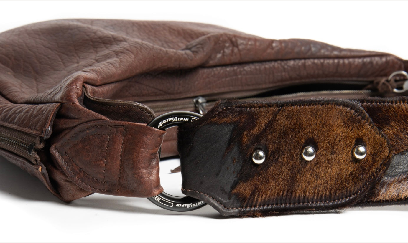 Quinn – Waxed Bison